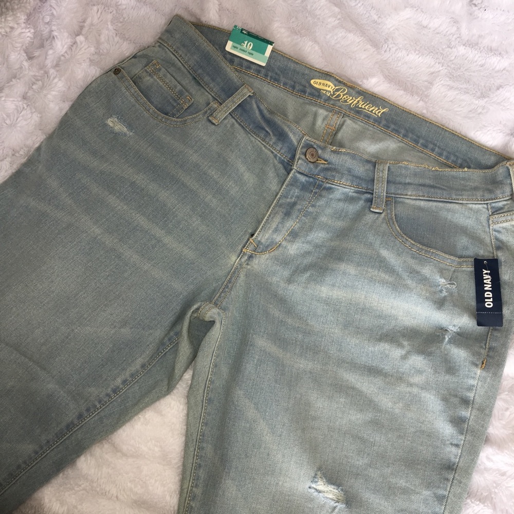 Light Wash Ripped Boyfriend Jeans